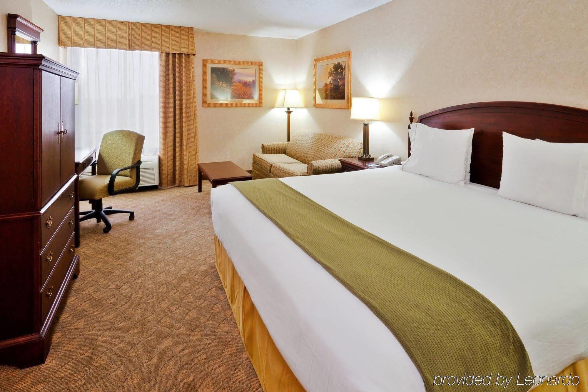 Holiday Inn Express Nashville-Hendersonville, An Ihg Hotel Room photo